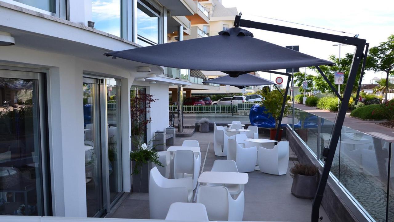 Hotel Rex - Fronte Mare Риччоне Экстерьер фото