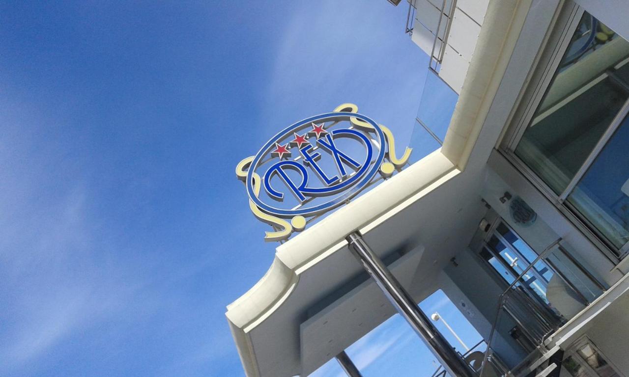 Hotel Rex - Fronte Mare Риччоне Экстерьер фото