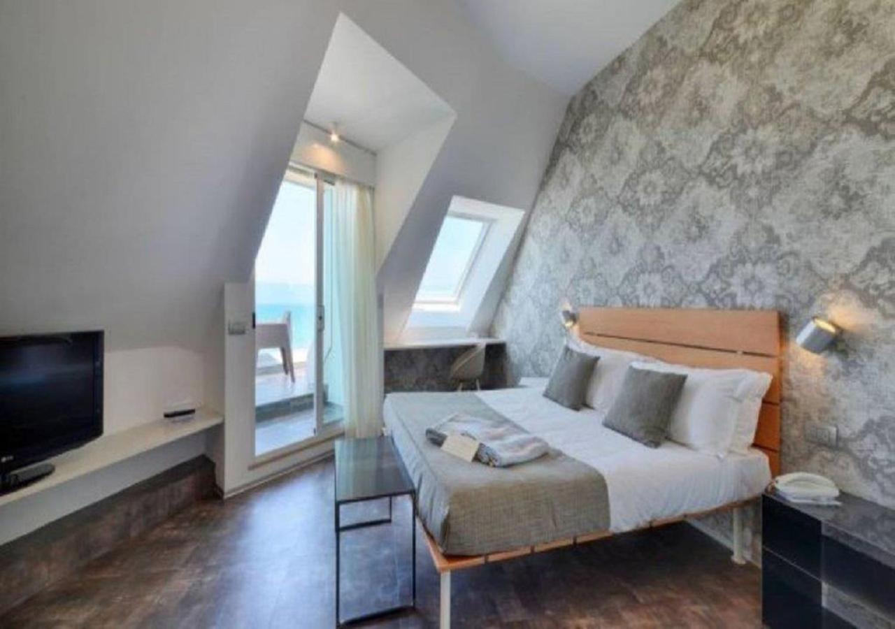 Hotel Rex - Fronte Mare Риччоне Экстерьер фото