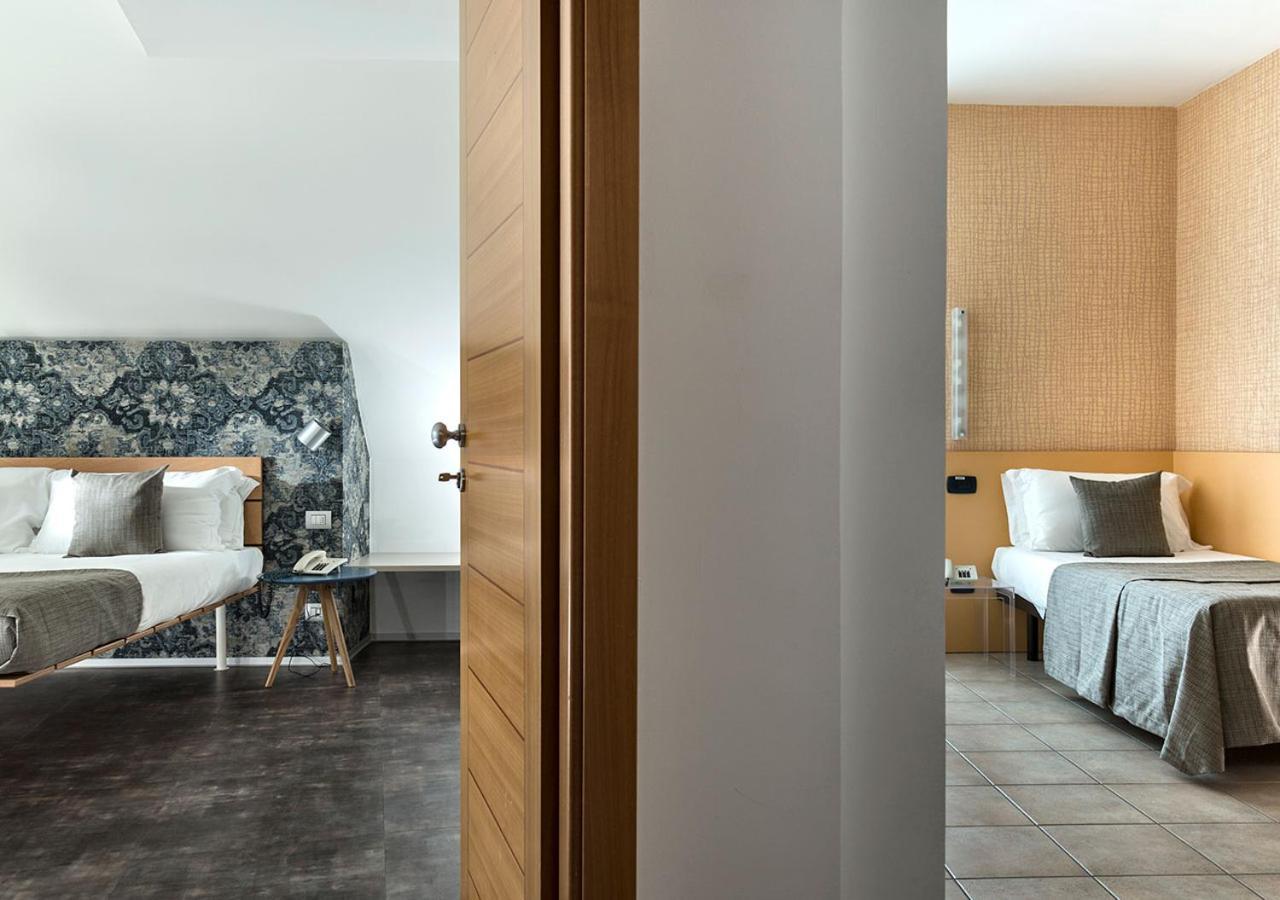 Hotel Rex - Fronte Mare Риччоне Экстерьер фото